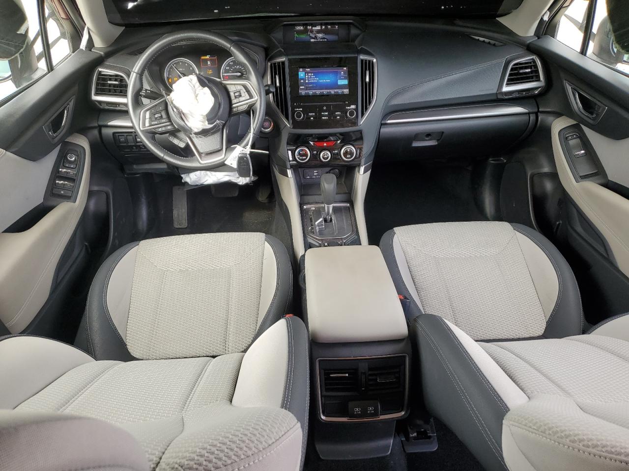 2020 Subaru Forester - Image 8