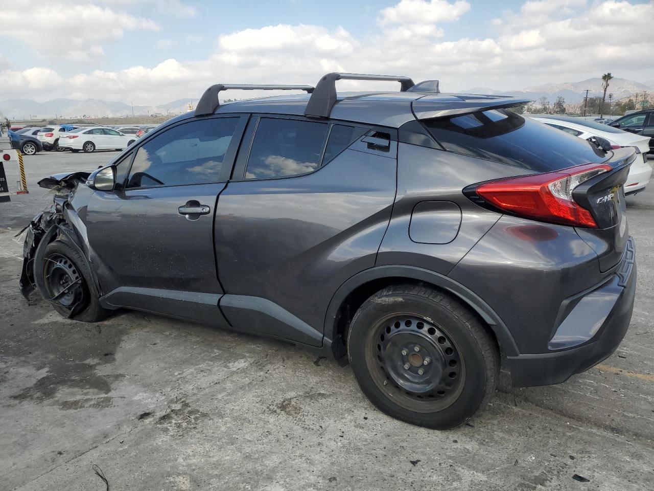 2019 Toyota C-HR - Image 2
