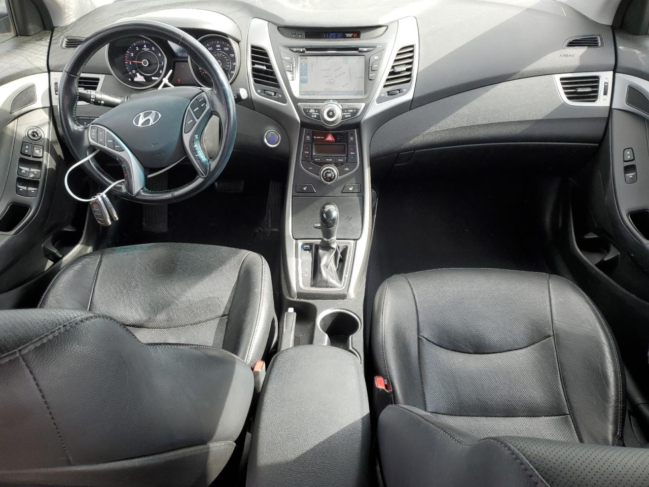 2015 Hyundai Elantra - Image 8
