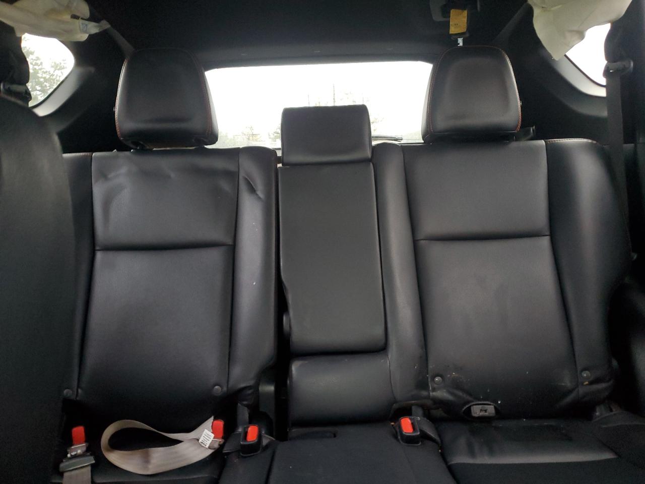 2016 Toyota RAV 4 - Image 10