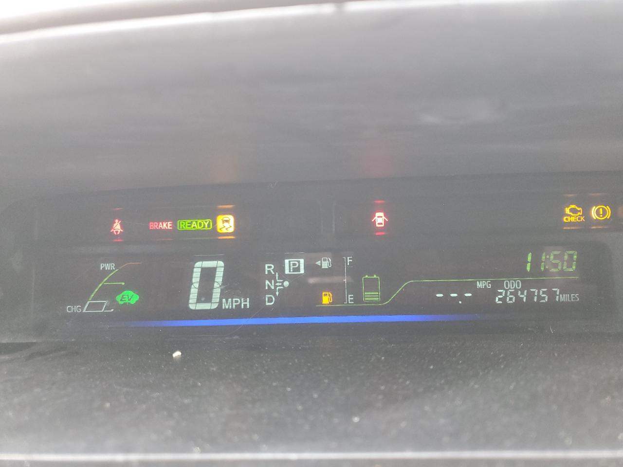 2015 Toyota Prius - Image 9