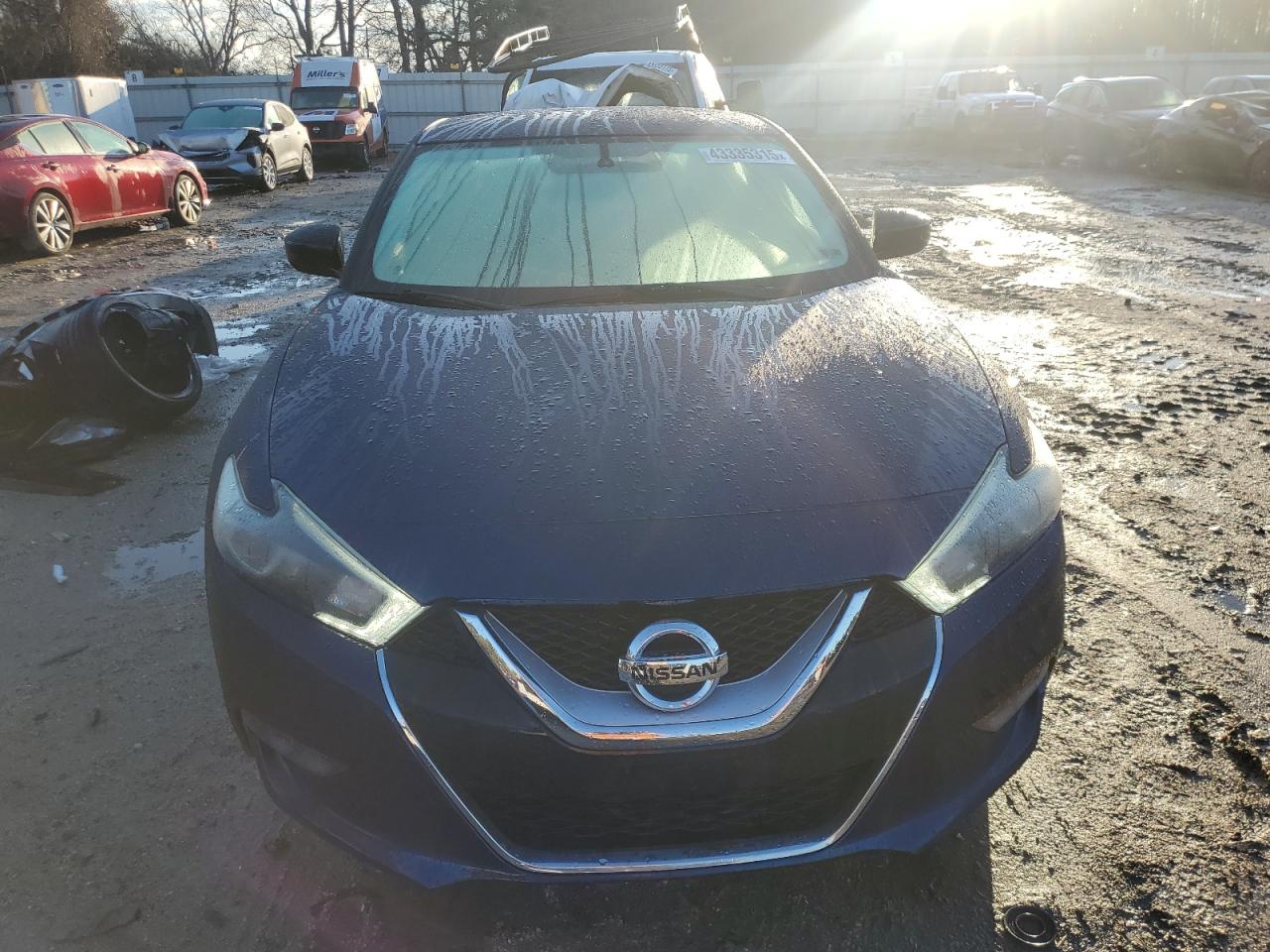2017 Nissan Maxima - Image 5
