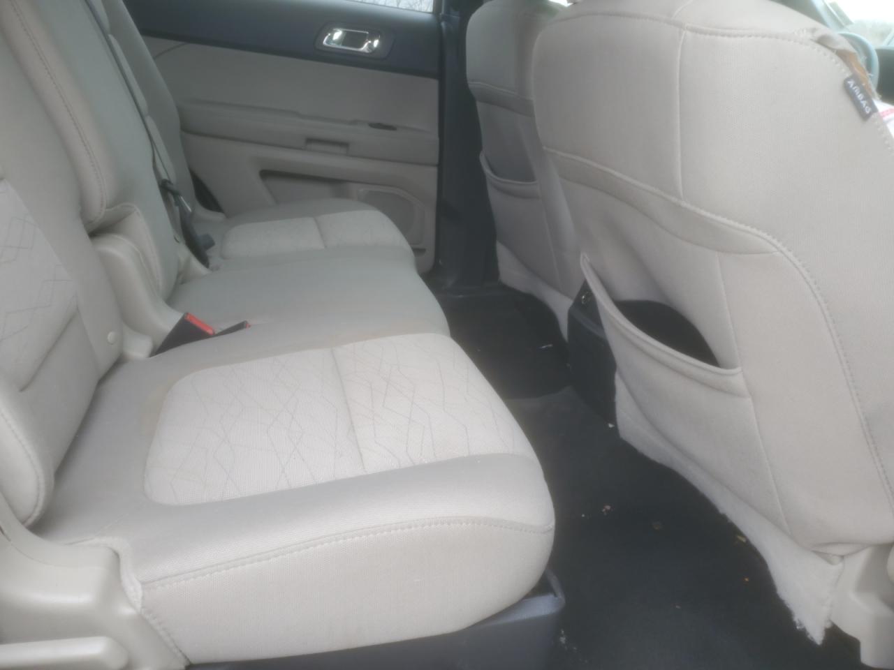 2014 Ford Explorer - Image 11