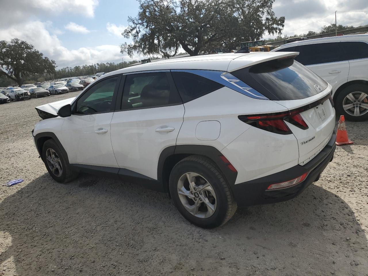 2022 Hyundai Tucson - Image 2