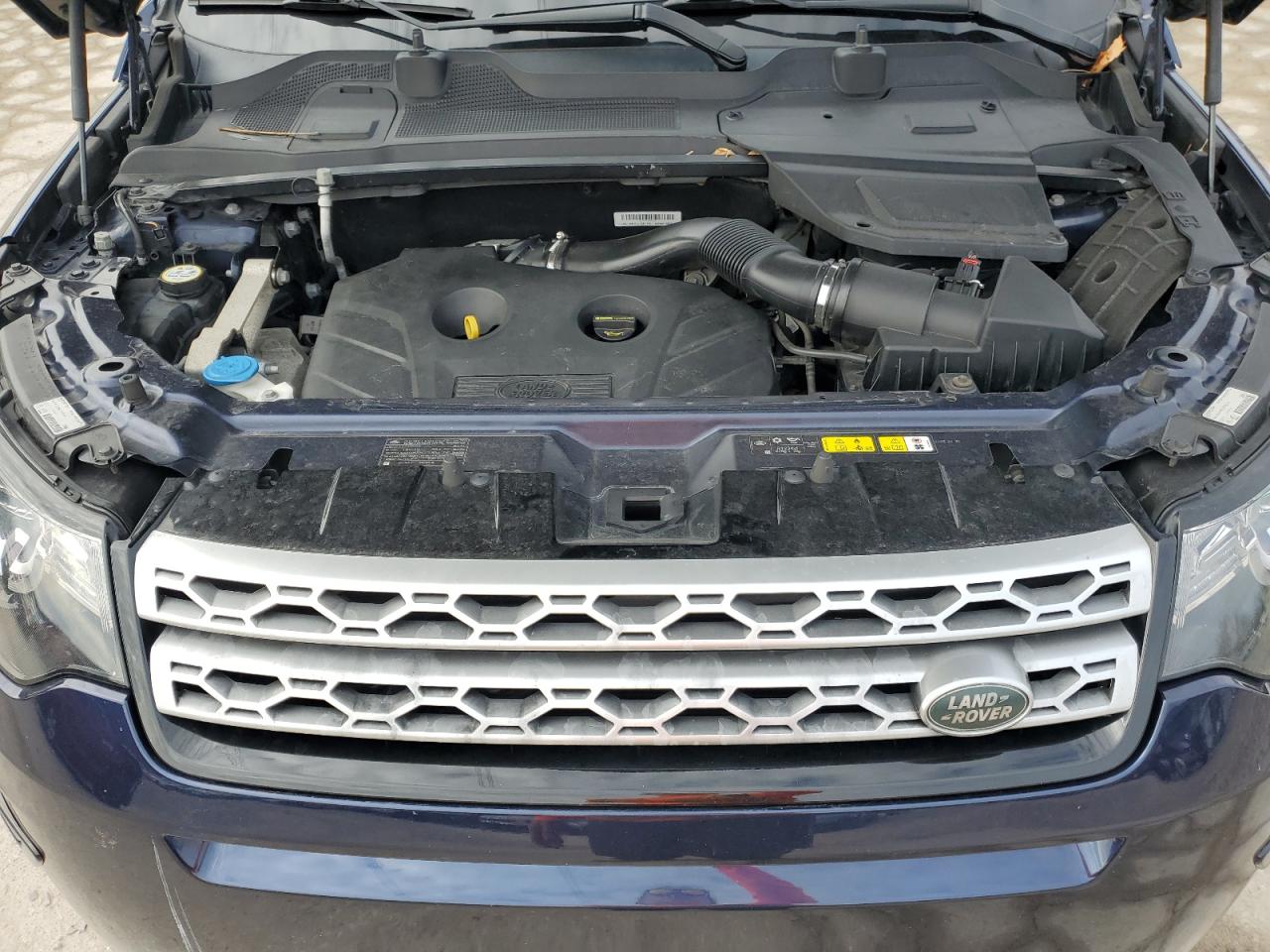 2017 Land Rover Discovery - Image 13
