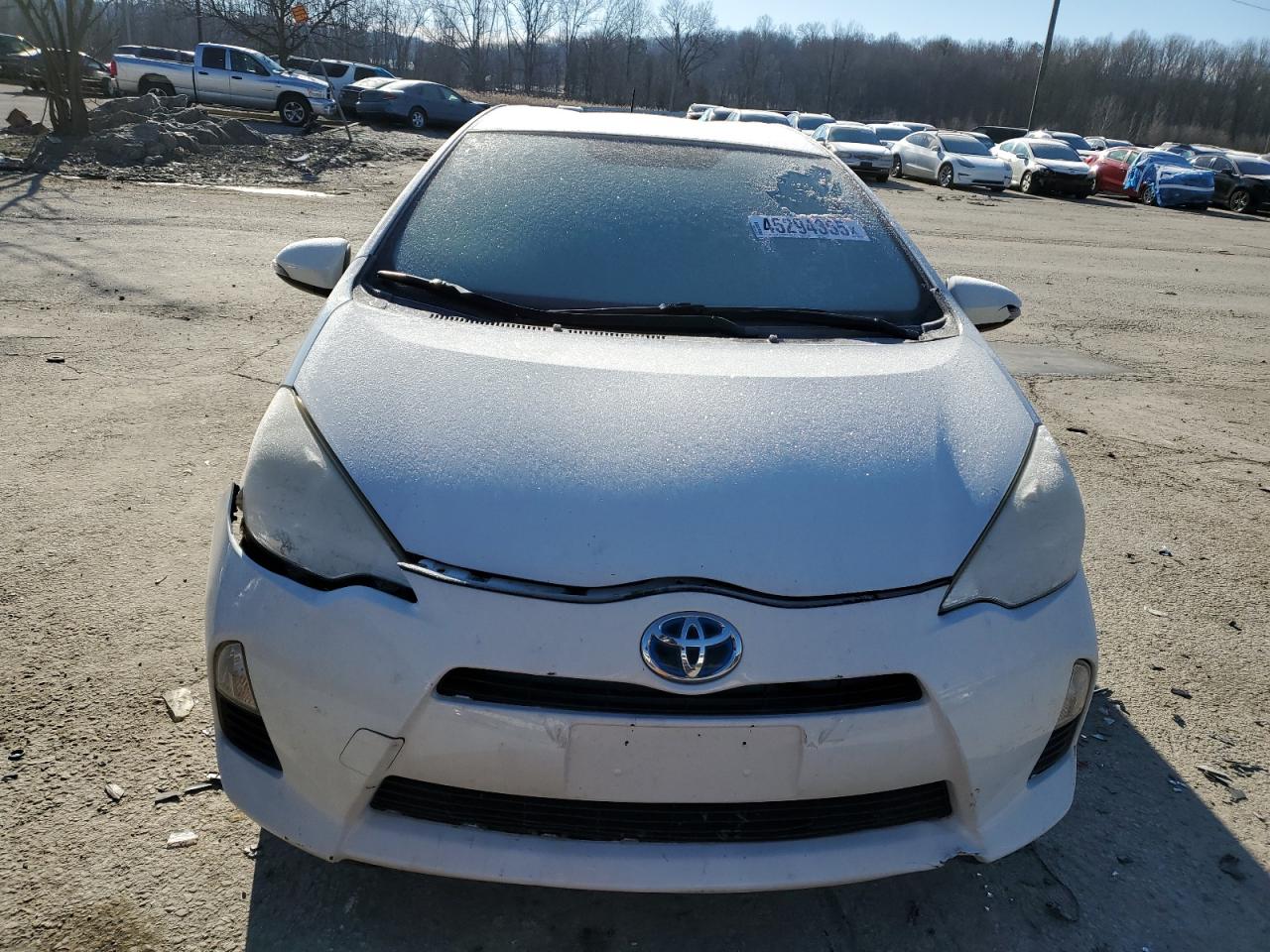 2012 Toyota Prius - Image 5
