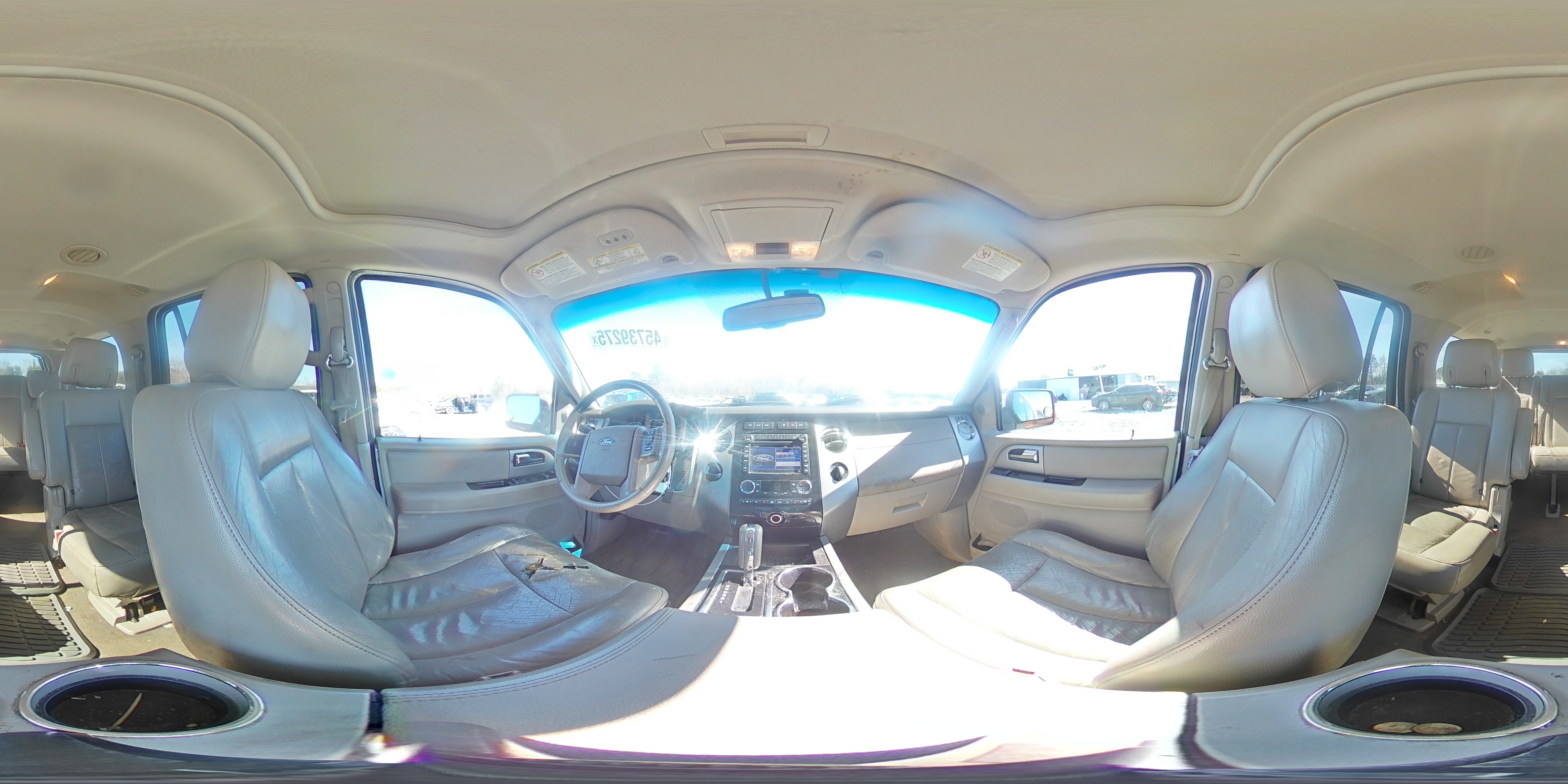 2011 Ford Expedition - Image 14