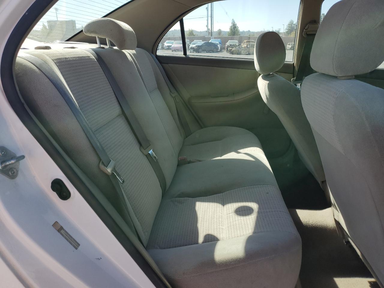 2005 Toyota Corolla - Image 11