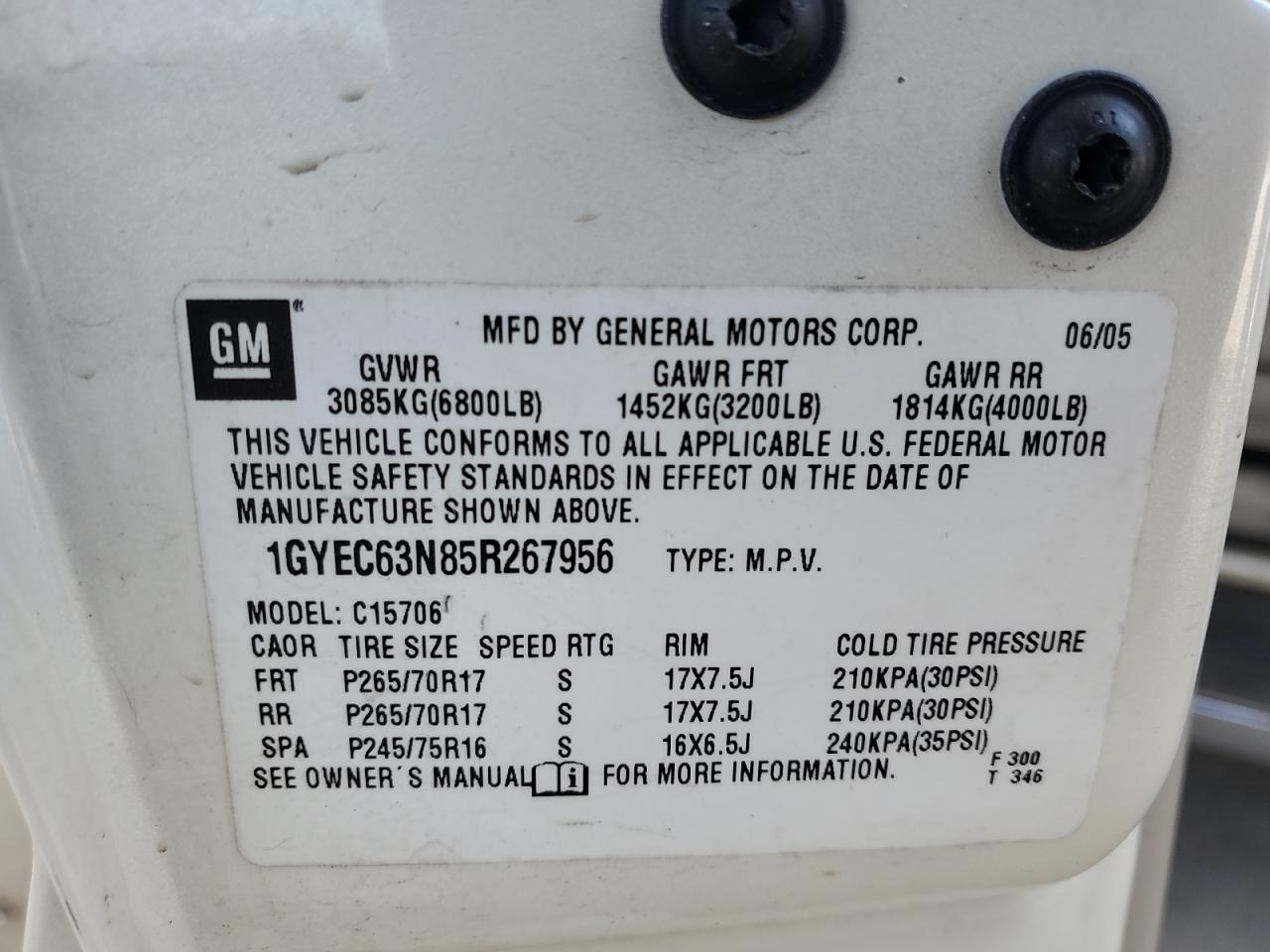 2005 Cadillac Escalade - Image 14
