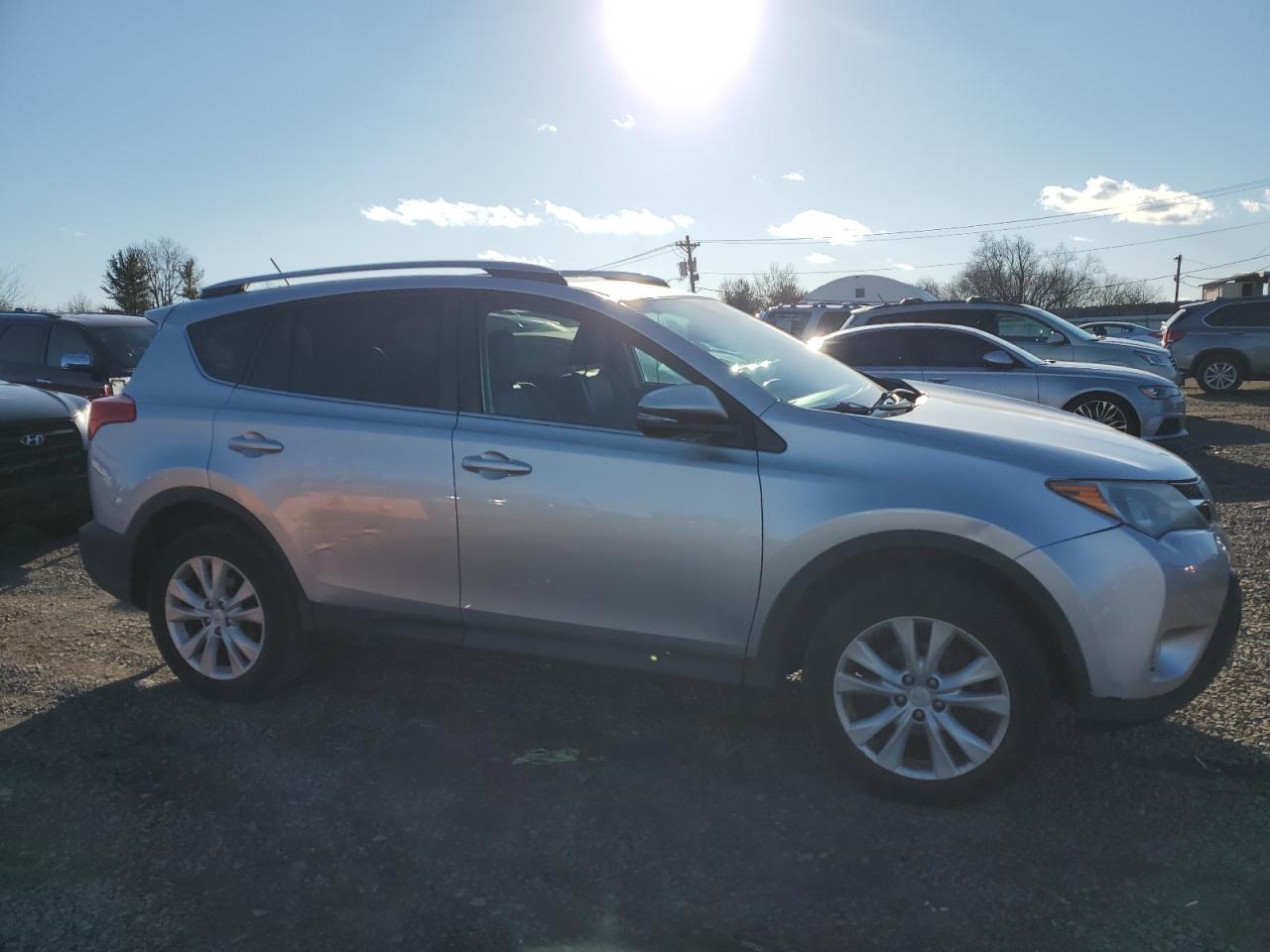 2015 Toyota RAV 4 - Image 4