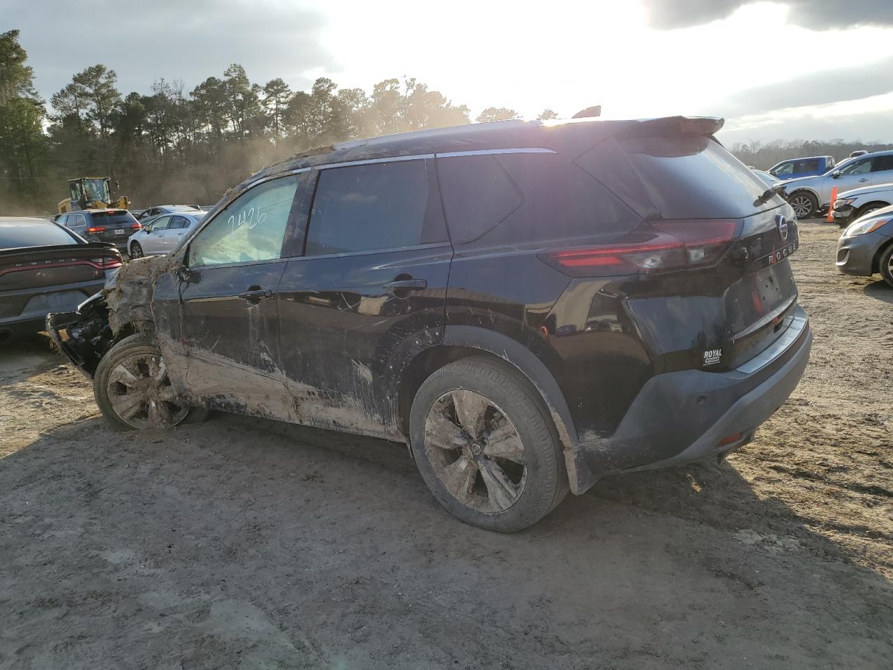 2021 Nissan Rogue - Image 2