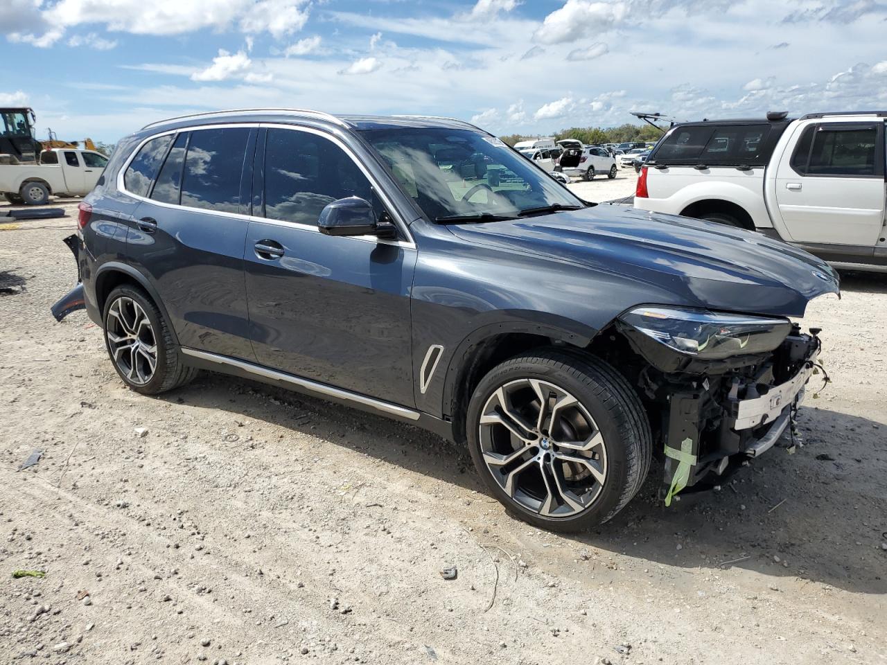 2021 BMW X5 - Image 4