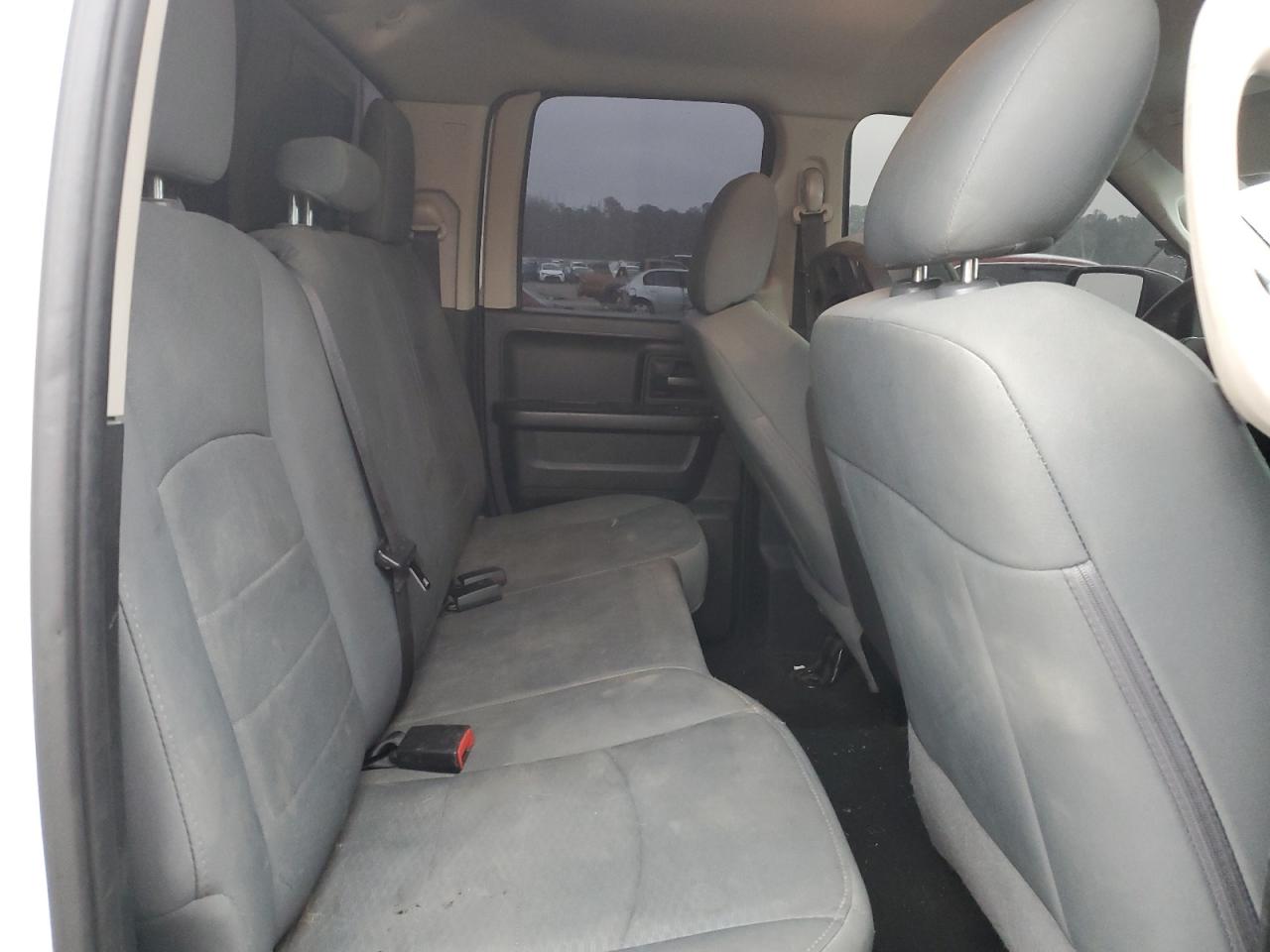 2018 RAM 1500 - Image 10