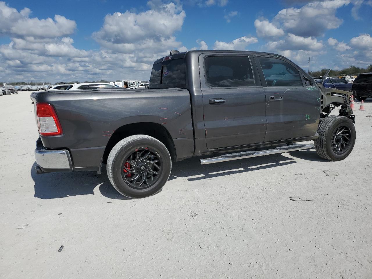 2020 RAM 1500 - Image 3