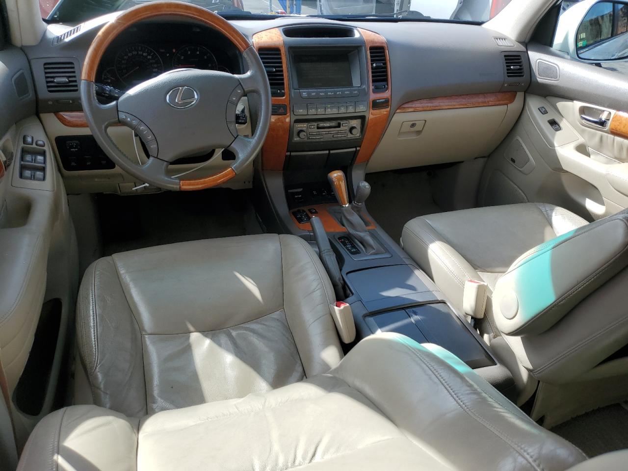 2005 Lexus GX - Image 8
