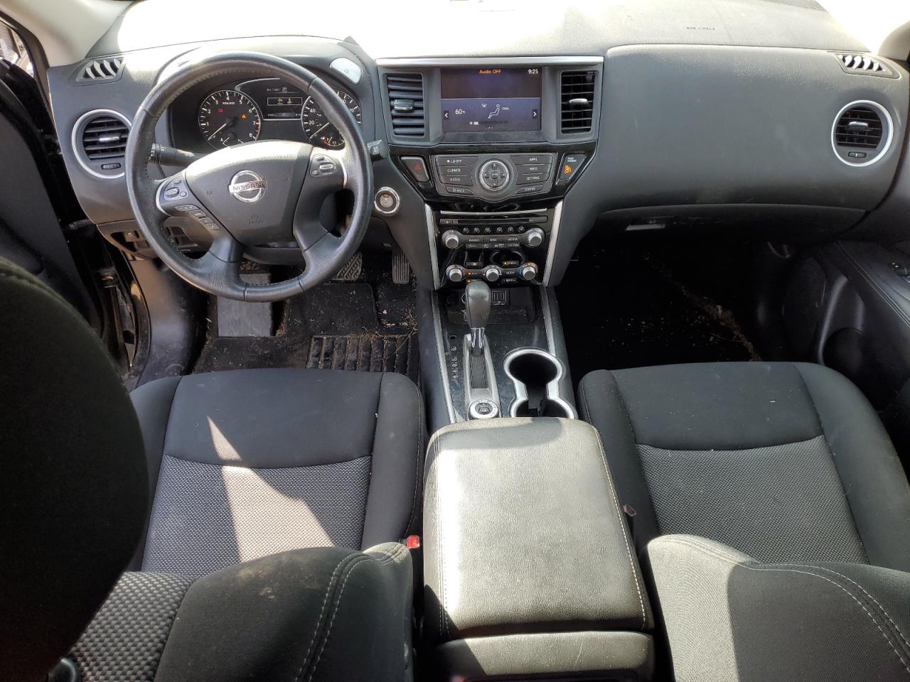 2018 Nissan Pathfinder - Image 8