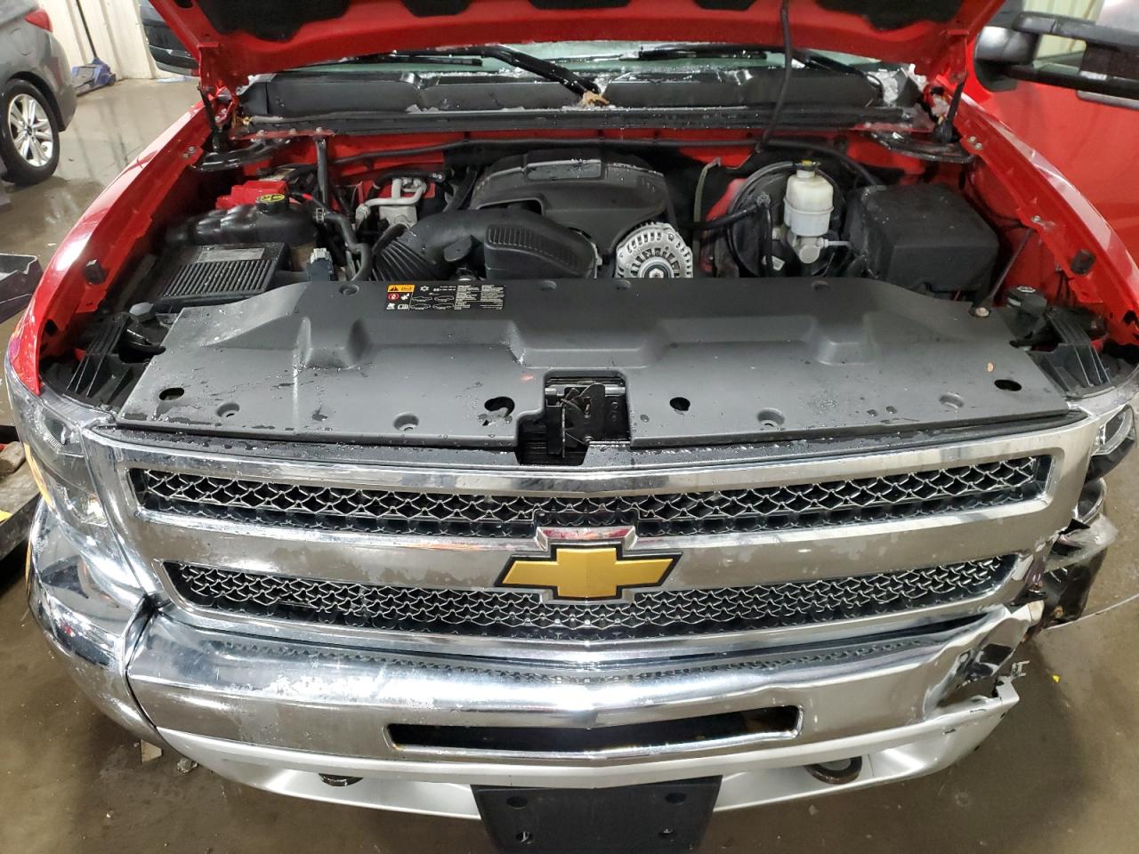 2013 Chevrolet Silverado - Image 12