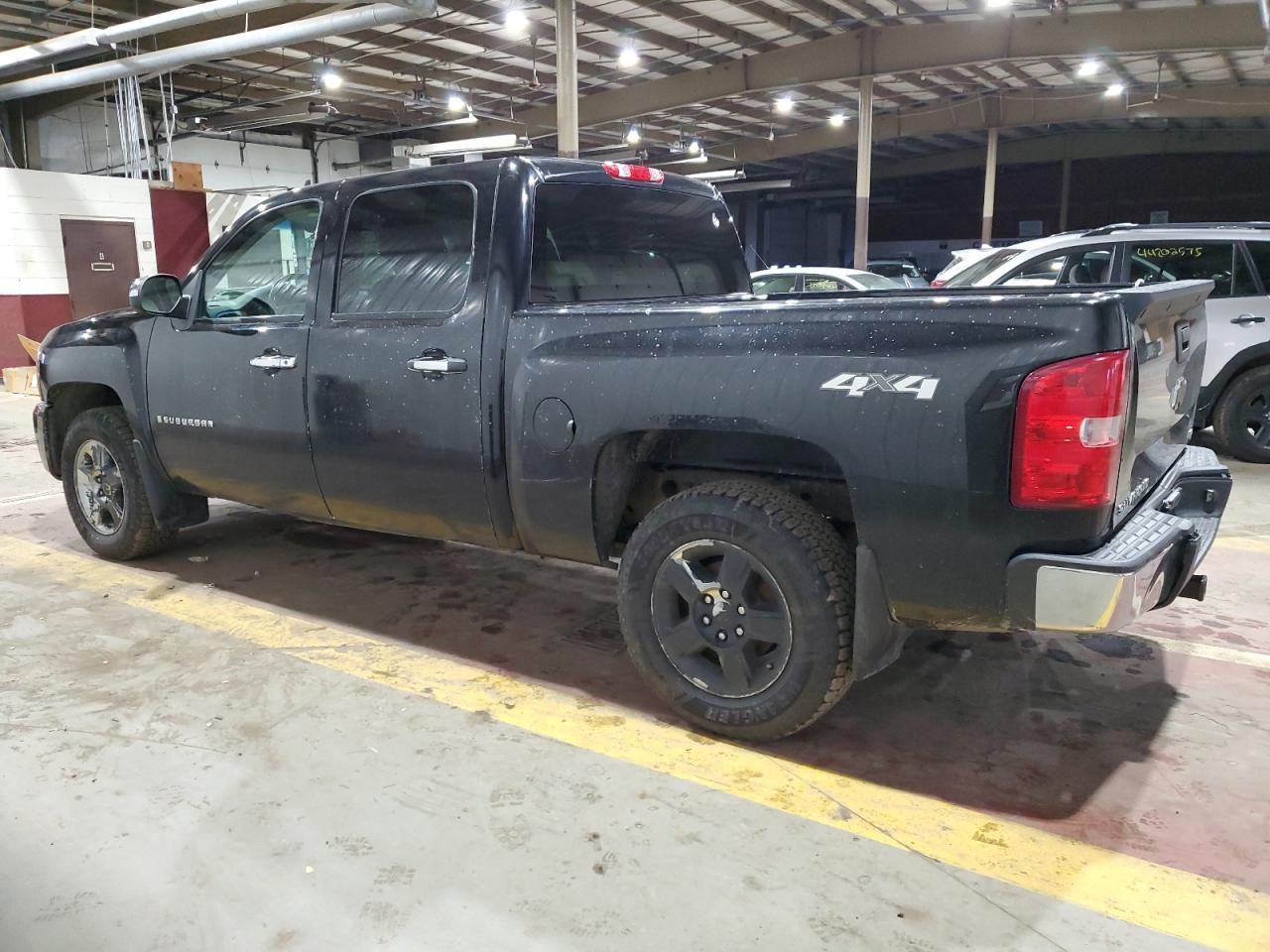 2013 Chevrolet Silverado - Image 2