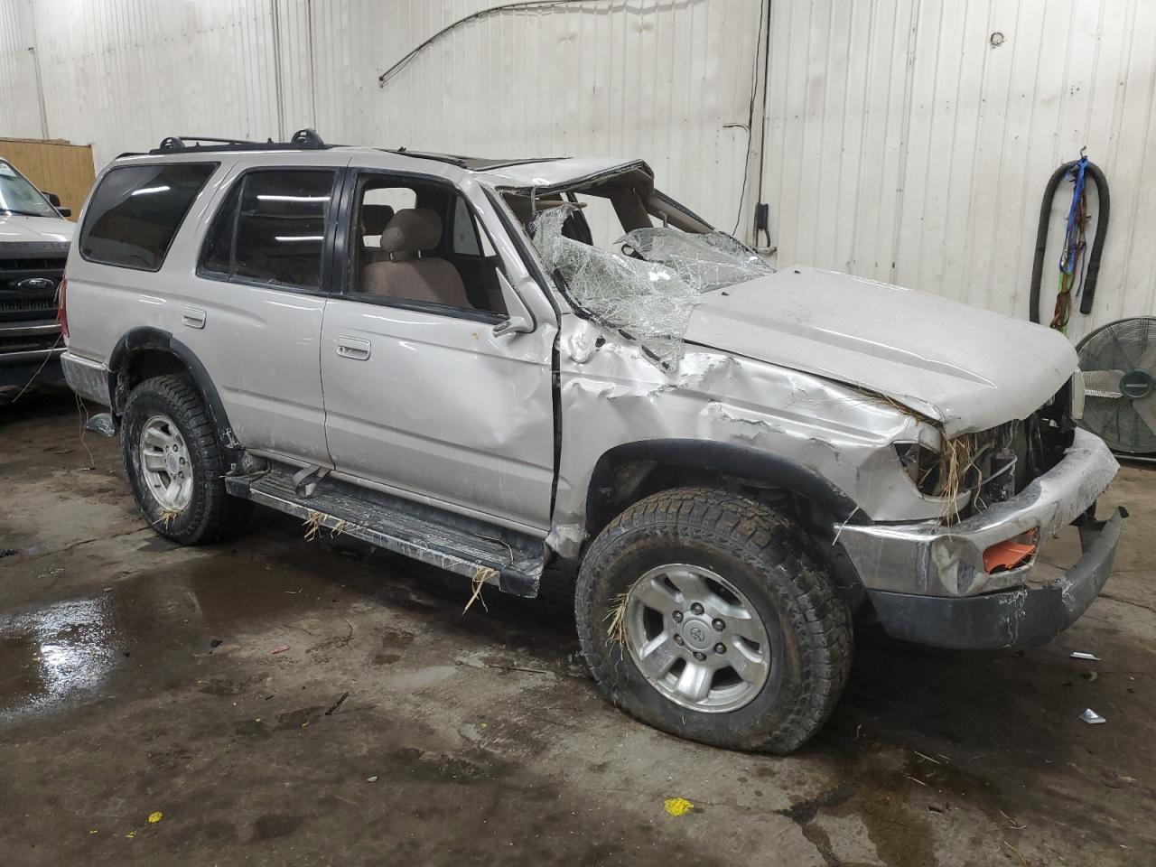 1998 Toyota 4Runner - Image 4