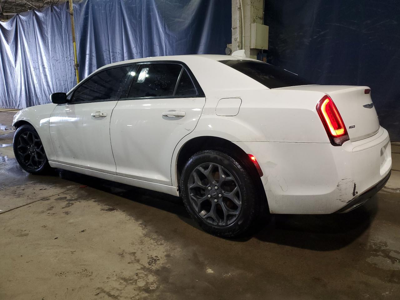 2020 Chrysler 300 - Image 2