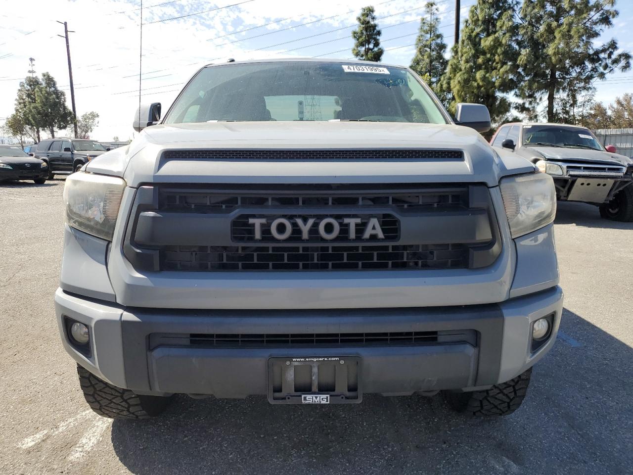 2017 Toyota Tundra - Image 5