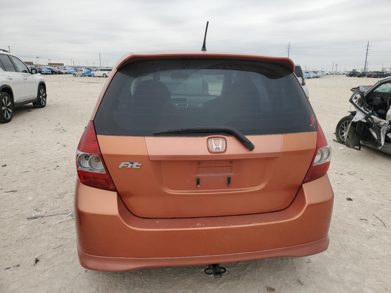 2008 Honda Fit - Image 6