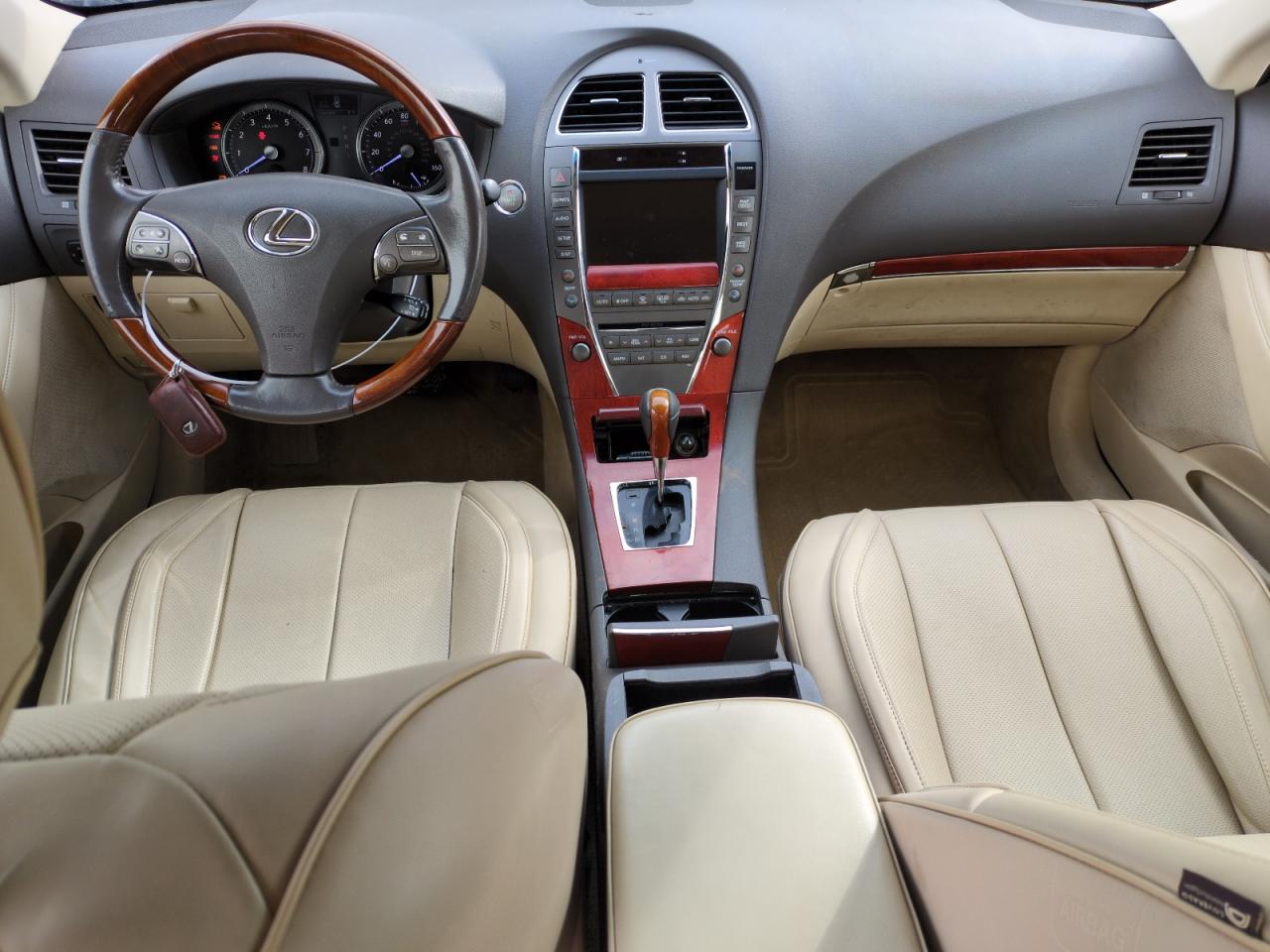 2012 Lexus ES - Image 8