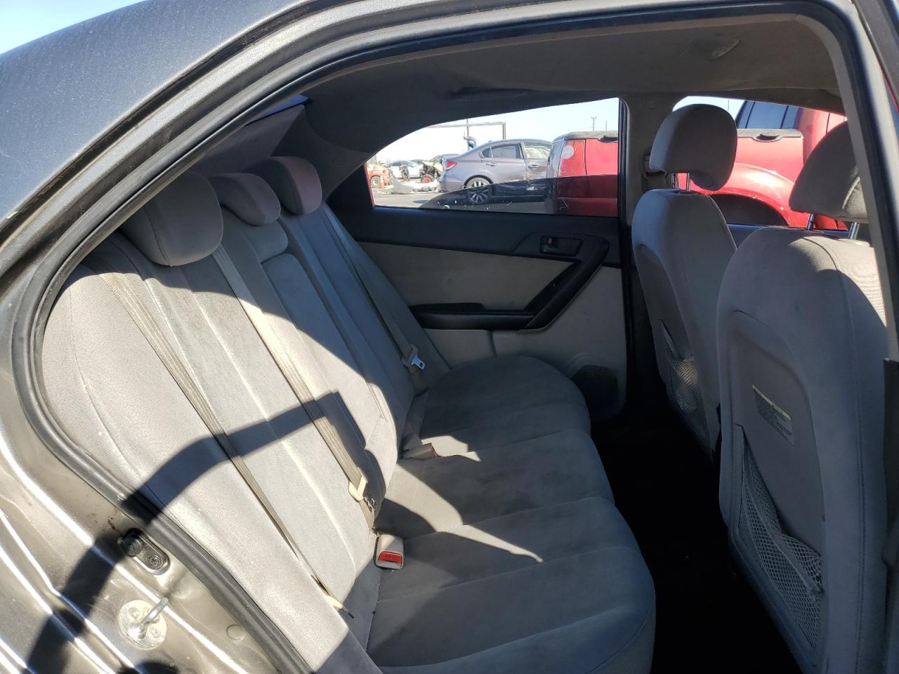 2012 Kia Forte - Image 10
