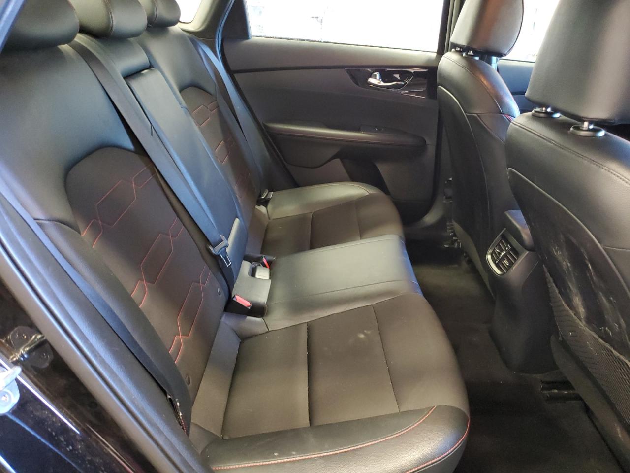 2021 Kia Forte - Image 10