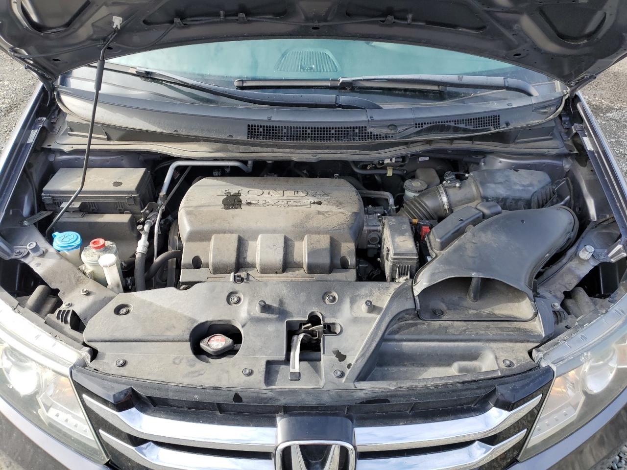2016 Honda Odyssey - Image 12