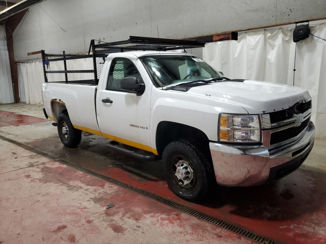 2008 Chevrolet Silverado - Image 4