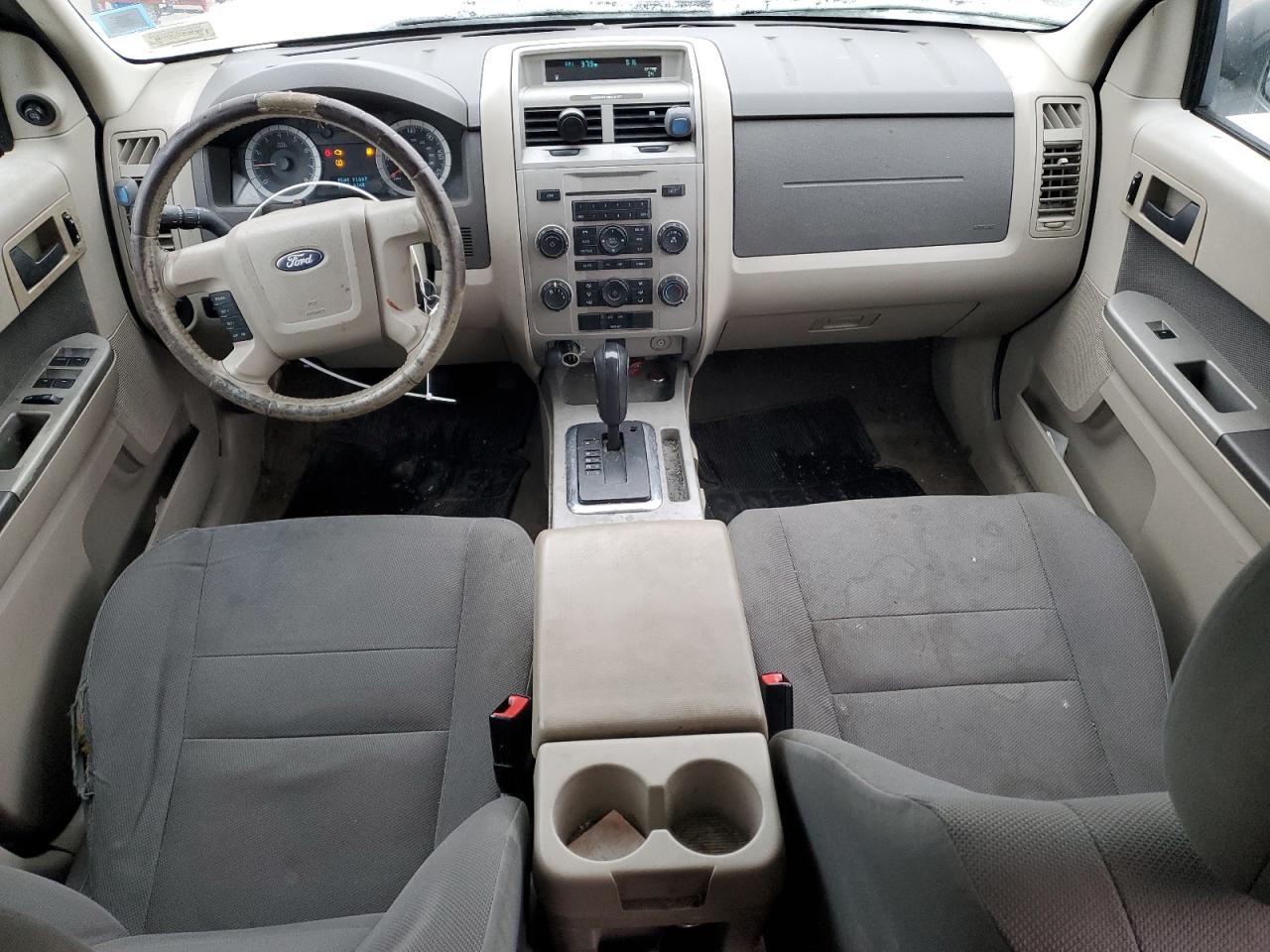 2009 Ford Escape - Image 8