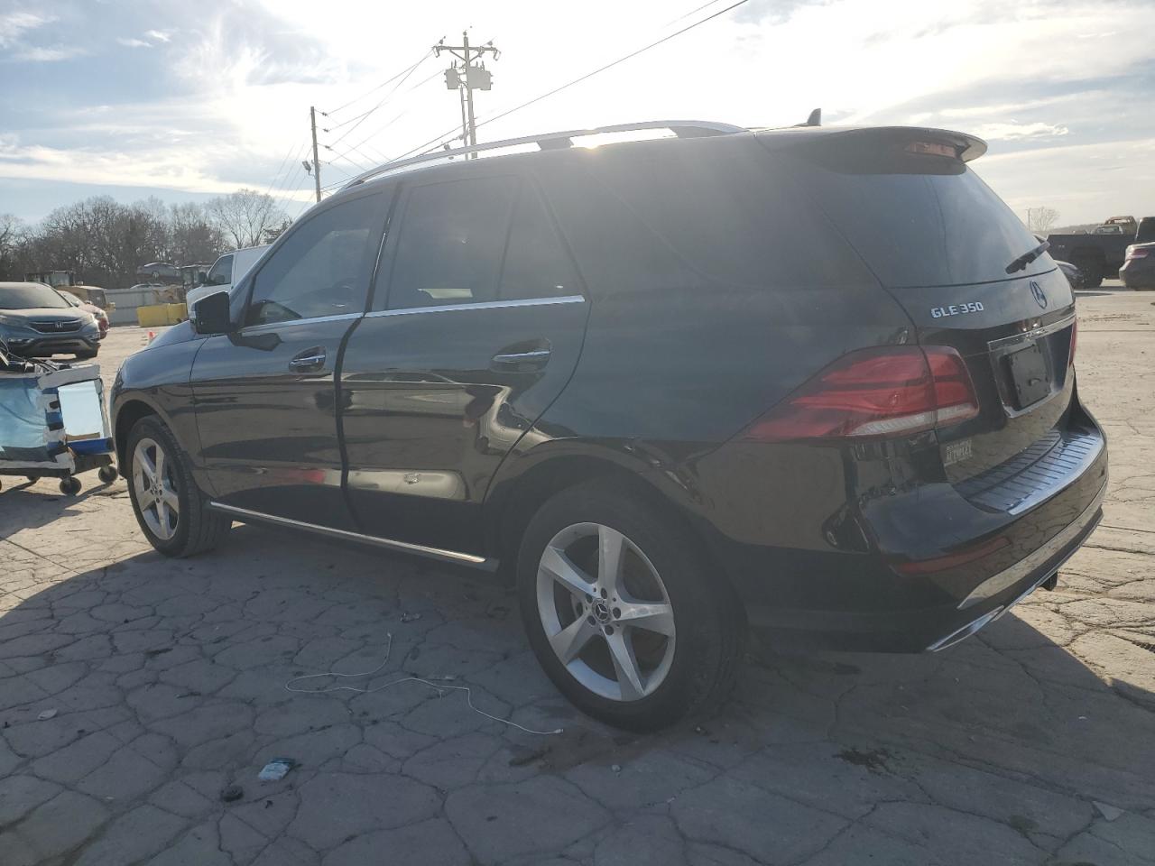 2018 Mercedes-Benz GLE - Image 2