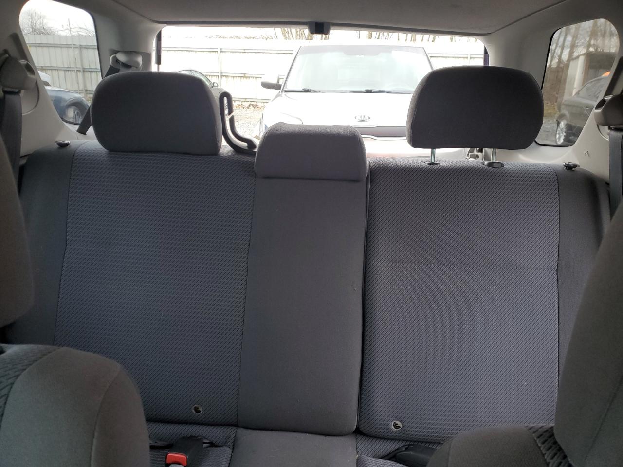 2004 Subaru Impreza - Image 10