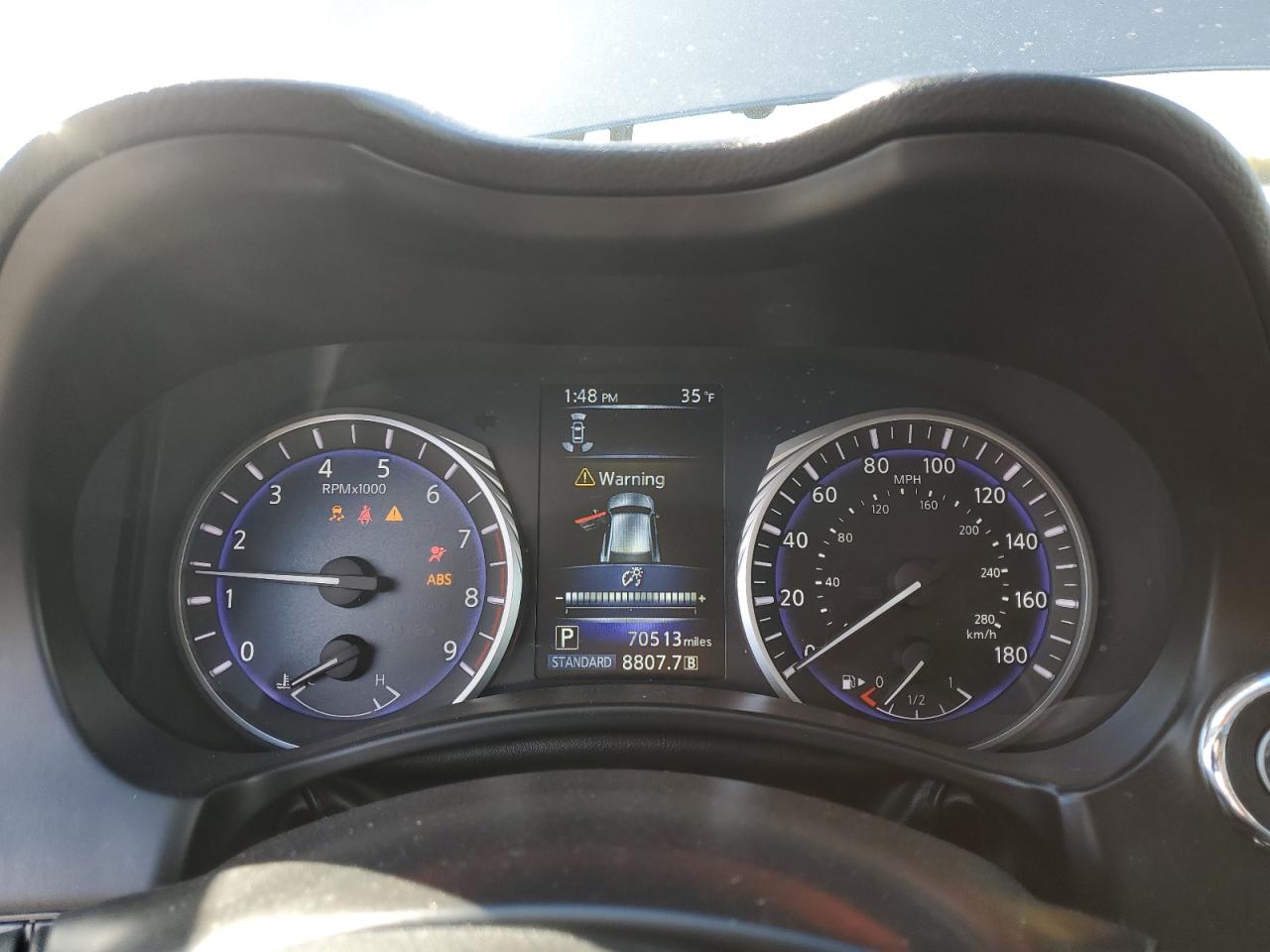 2017 Infiniti Q50 - Image 9