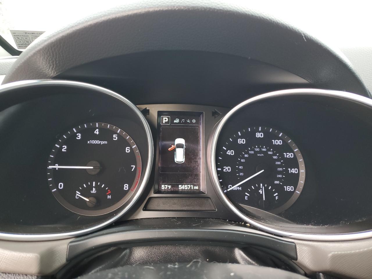 2017 Hyundai Santa Fe - Image 9