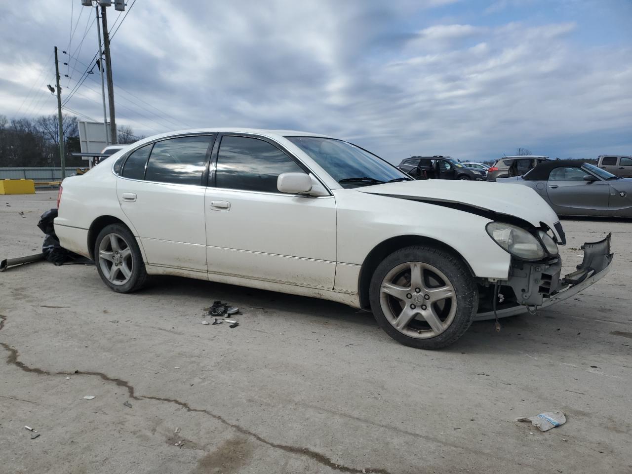1998 Lexus GS - Image 4
