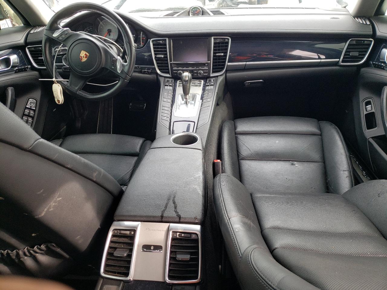 2015 Porsche Panamera - Image 8