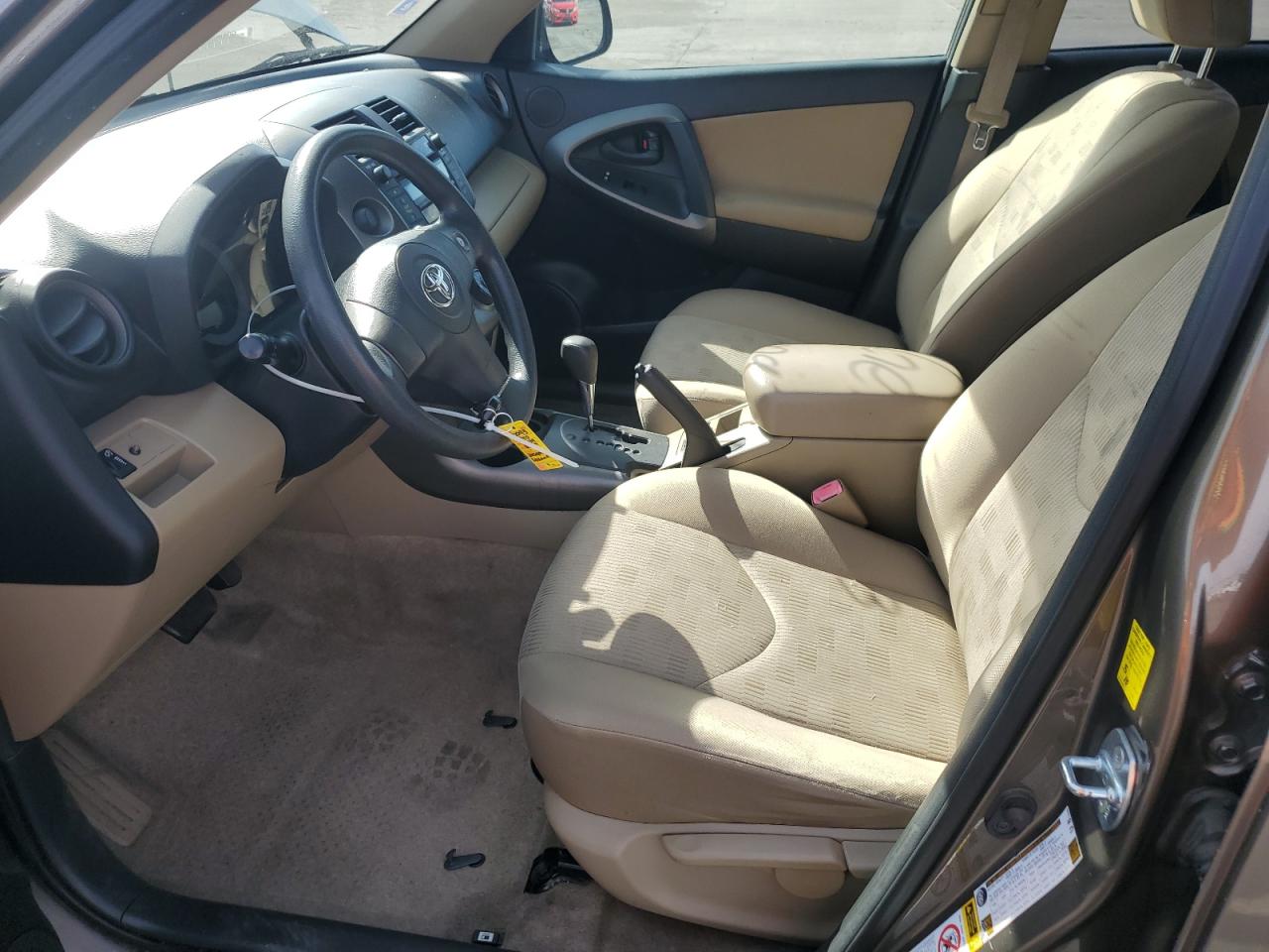 2010 Toyota RAV 4 - Image 7
