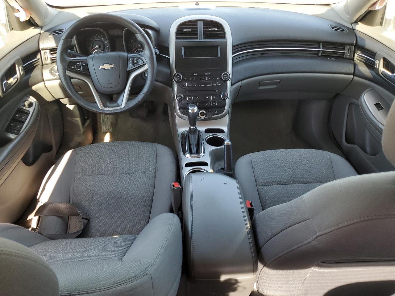 2015 Chevrolet Malibu - Image 8