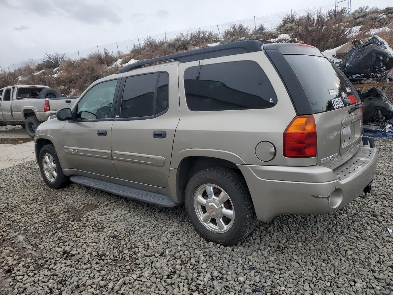 2003 GMC Envoy - Image 2