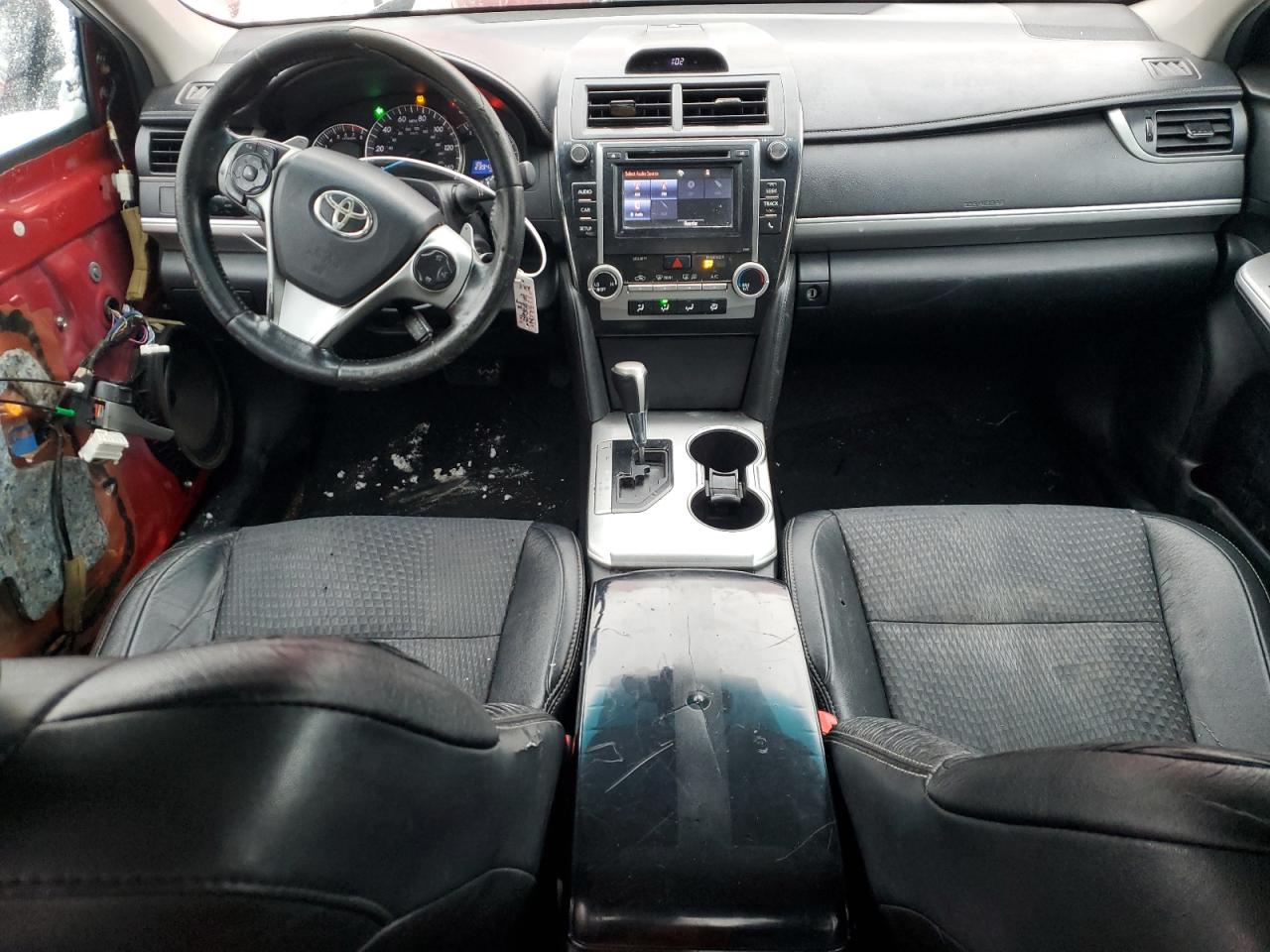 2014 Toyota Camry - Image 8