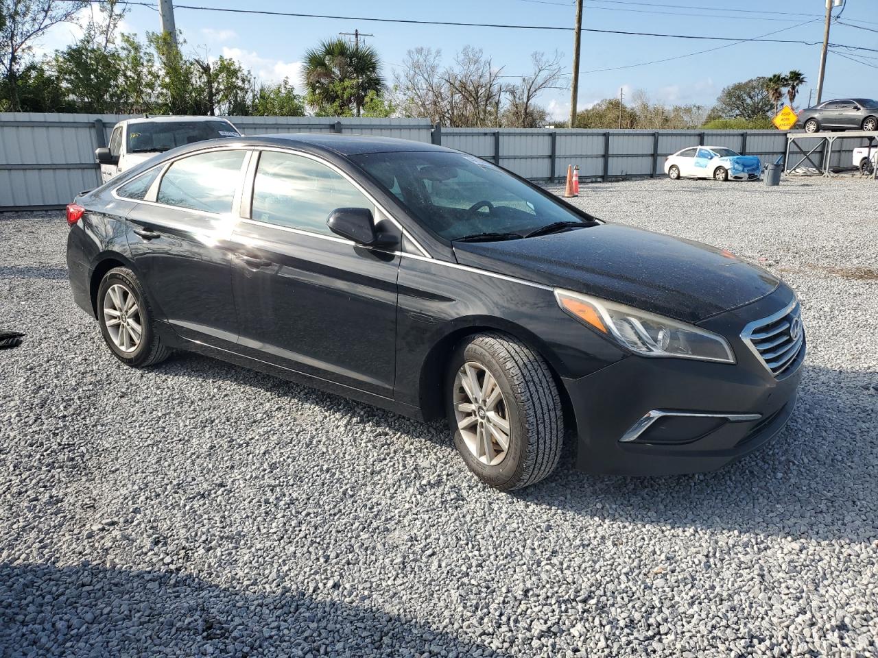 2016 Hyundai Sonata - Image 4