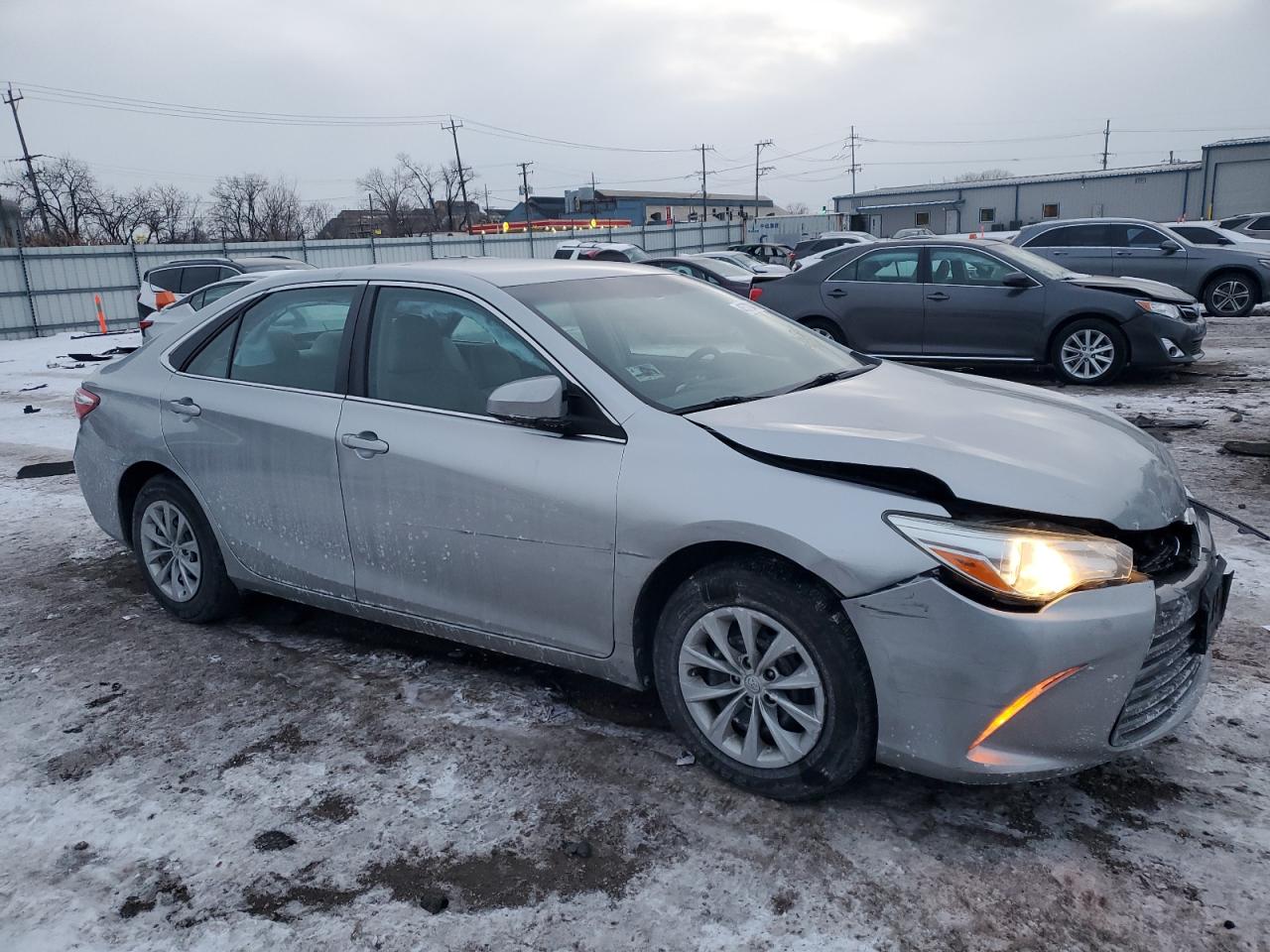 2016 Toyota Camry - Image 4
