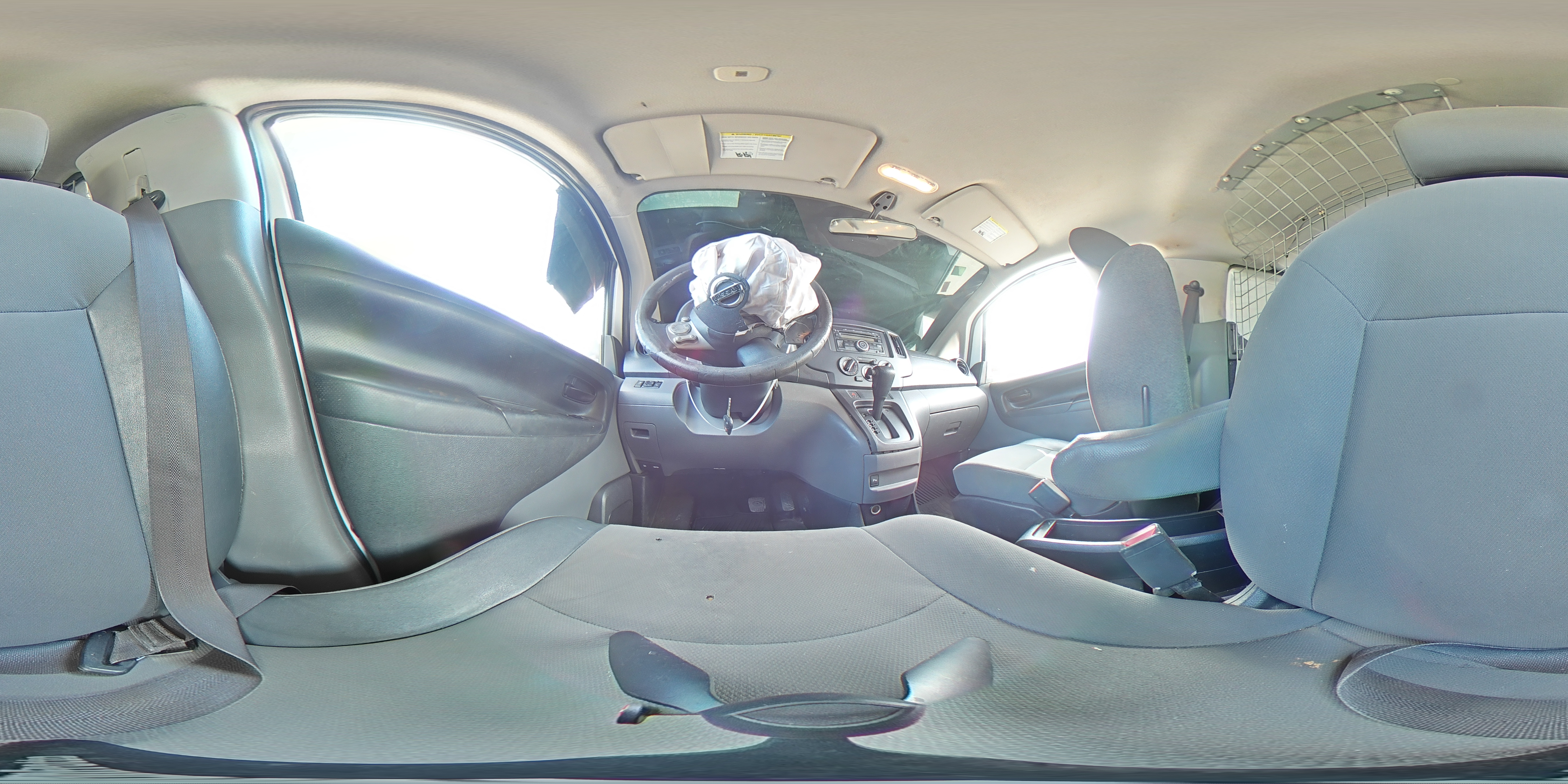 2017 Nissan NV - Image 13