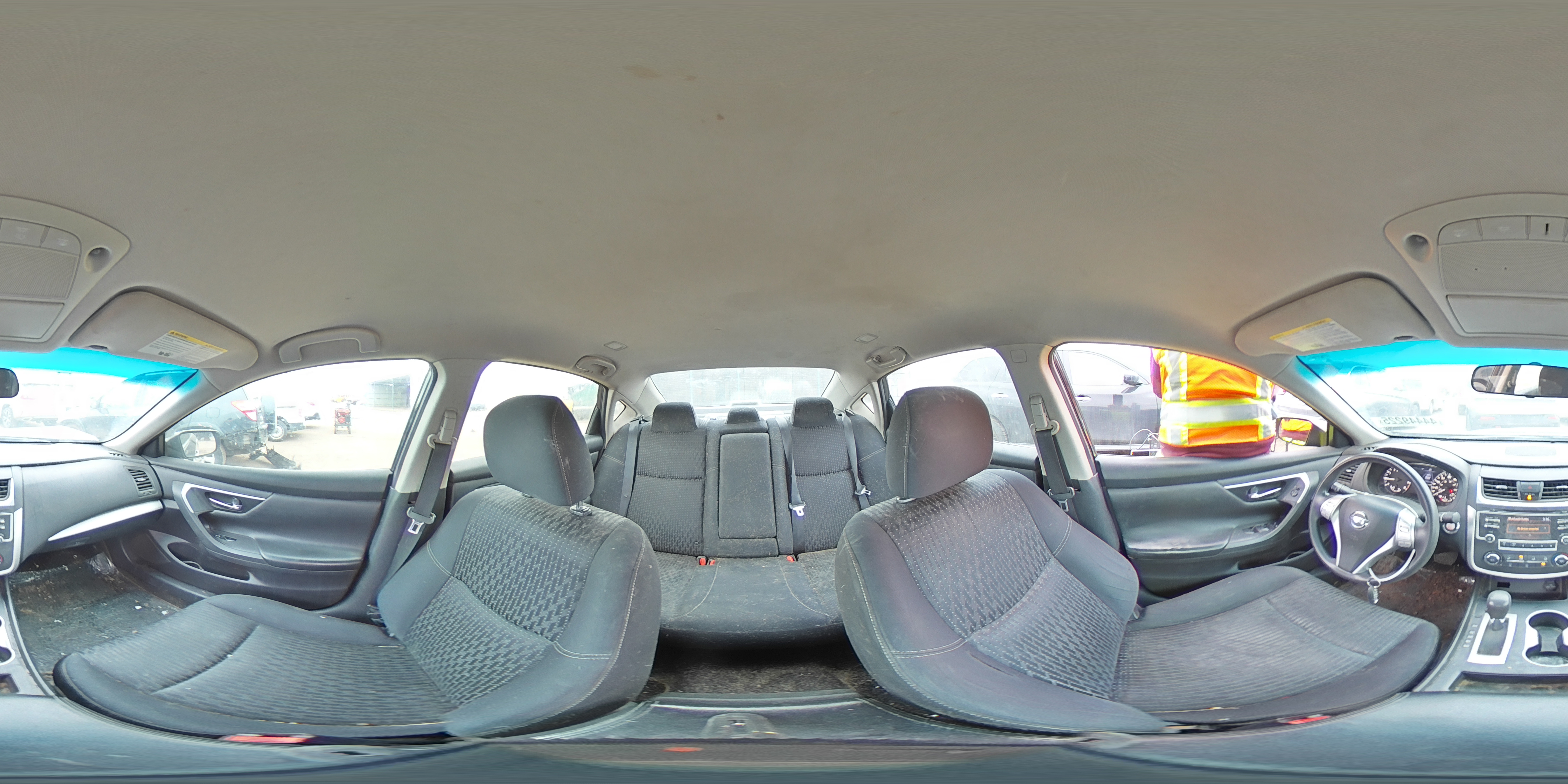 2016 Nissan Altima - Image 12