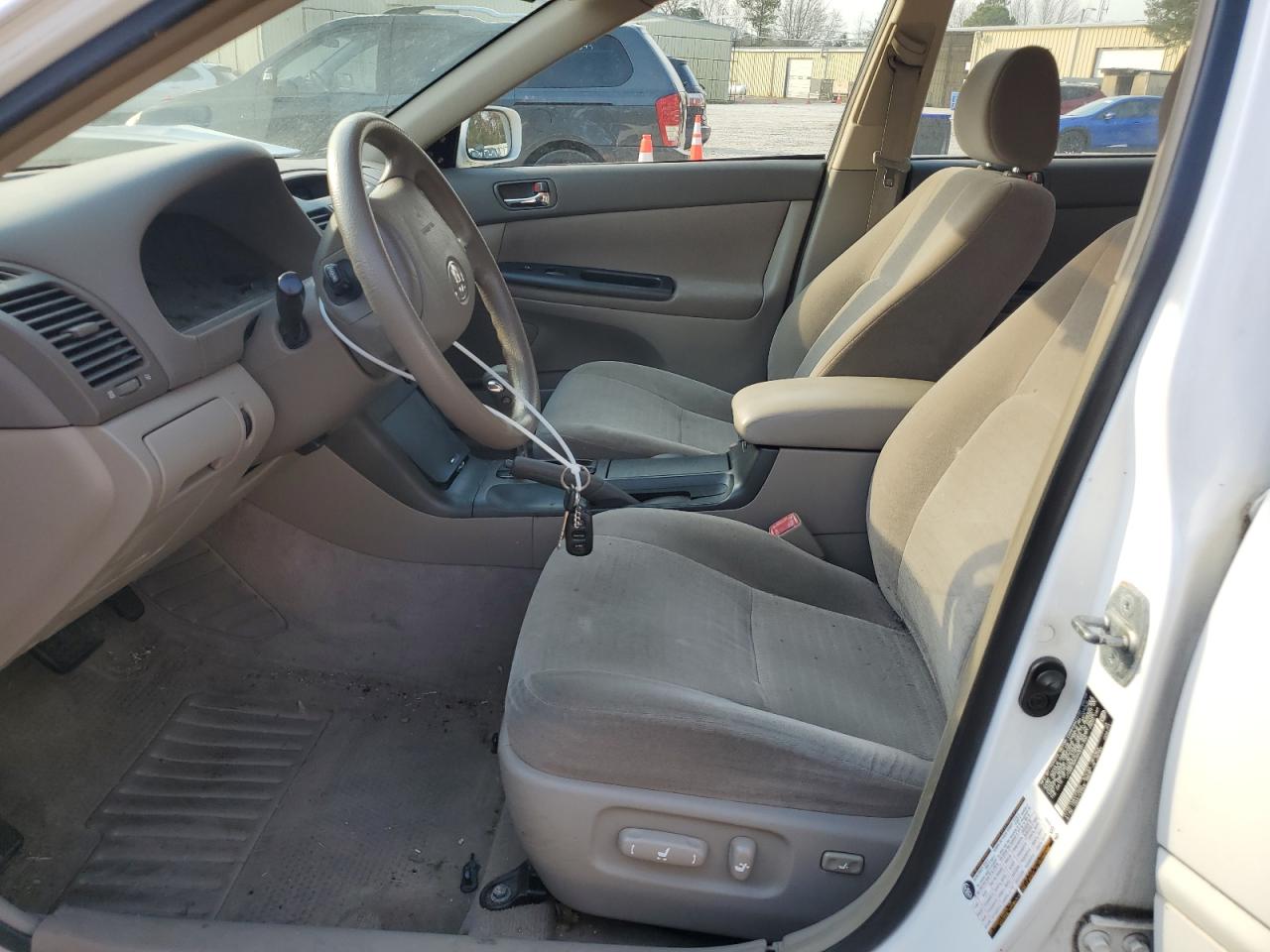 2005 Toyota Camry - Image 7
