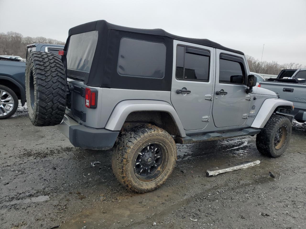 2015 Jeep Wrangler - Image 3