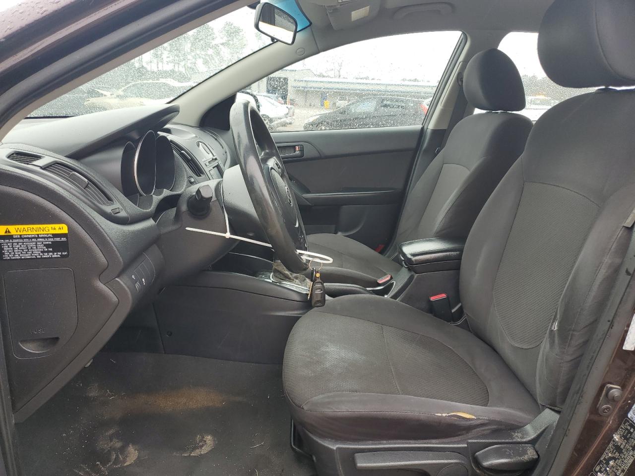 2011 Kia Forte - Image 7