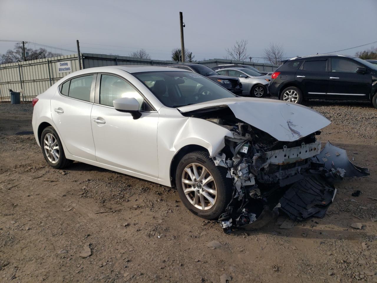 2015 Mazda 3 - Image 4